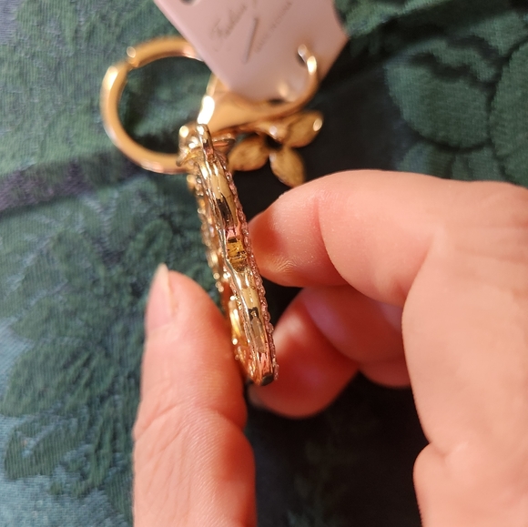 FASHION NEW BAG/ KEY CHARMS - Picture 3 of 5